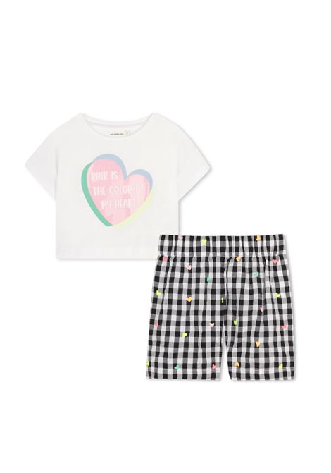 Completo t-shirt e shorts